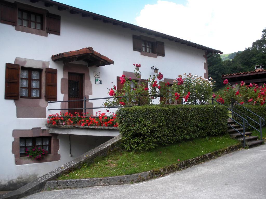 Casa Rural Bordaberea Maya del Baztán Exterior foto